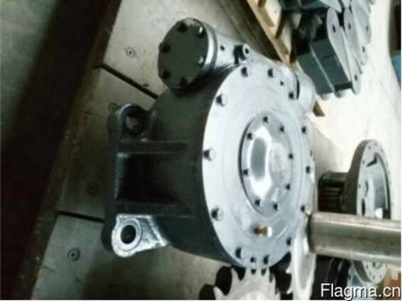XCMG GR215 запчасти Редуктор поворотный PY180G.12.2.3