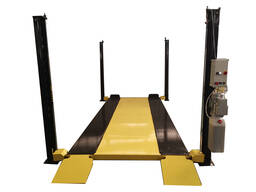 Четырехстоечный парковочный подъемник