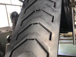 Chevrons conveyor belt