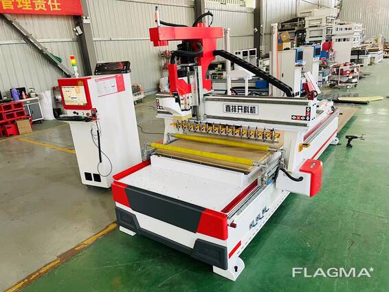 CNC Router with Automatic tool changer