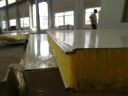 Cтанок по прокату сэндвич-панелей