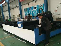 Оптоволоконный станок лазерной для резки металла с ЧПУ, цена