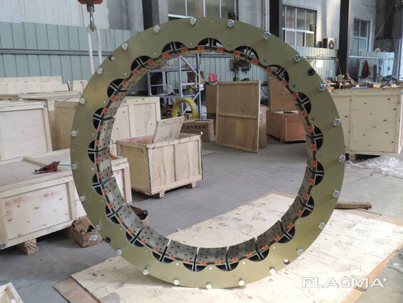 Шинно-пневматическая муфтаLT300/100T 400/125T 600/125T