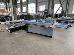 Sliding table saw