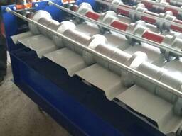 Станок для изготовления сэндвич-панелей из Китая