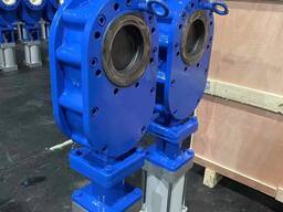 Задвижка двухдисковая межфланцевая с керамическим уплотнением с пневмаприводом